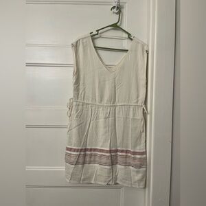 Universal Thread Cream Sleeveless Dress